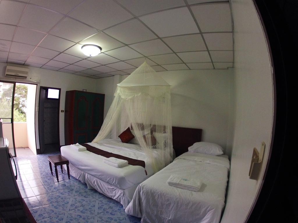Palada Guesthouse Хуа Хин Стая снимка